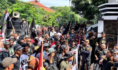 Unjuk rasa pekerja galian C