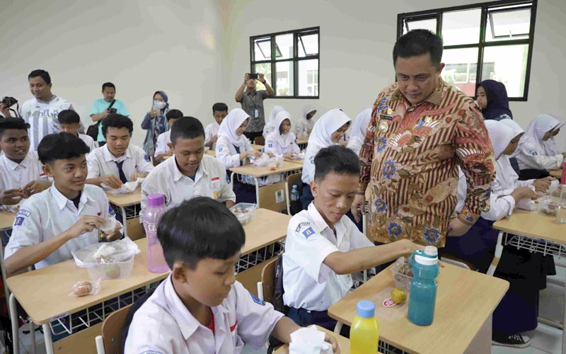 Makan bergizi gratis