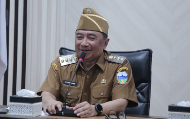 Bupati Garut, Abdusy Syakur Amin