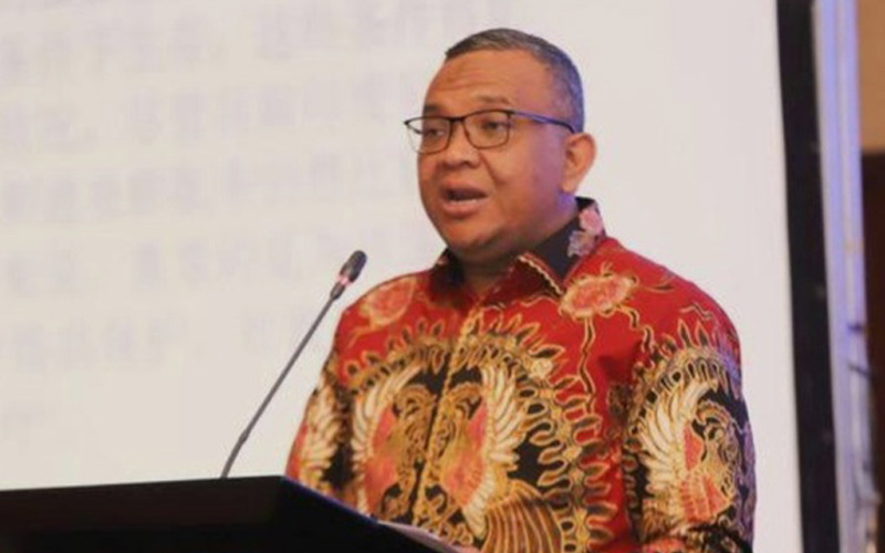 Wamenaker, Afriansyah Noor.